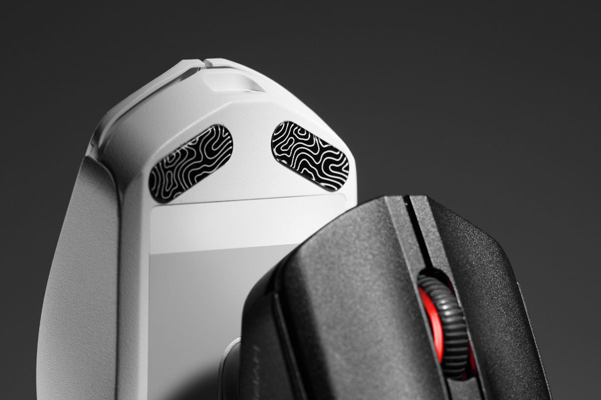 HyperX Glass Skates for Gaming Mice on the pulsefire haste 2 wireless